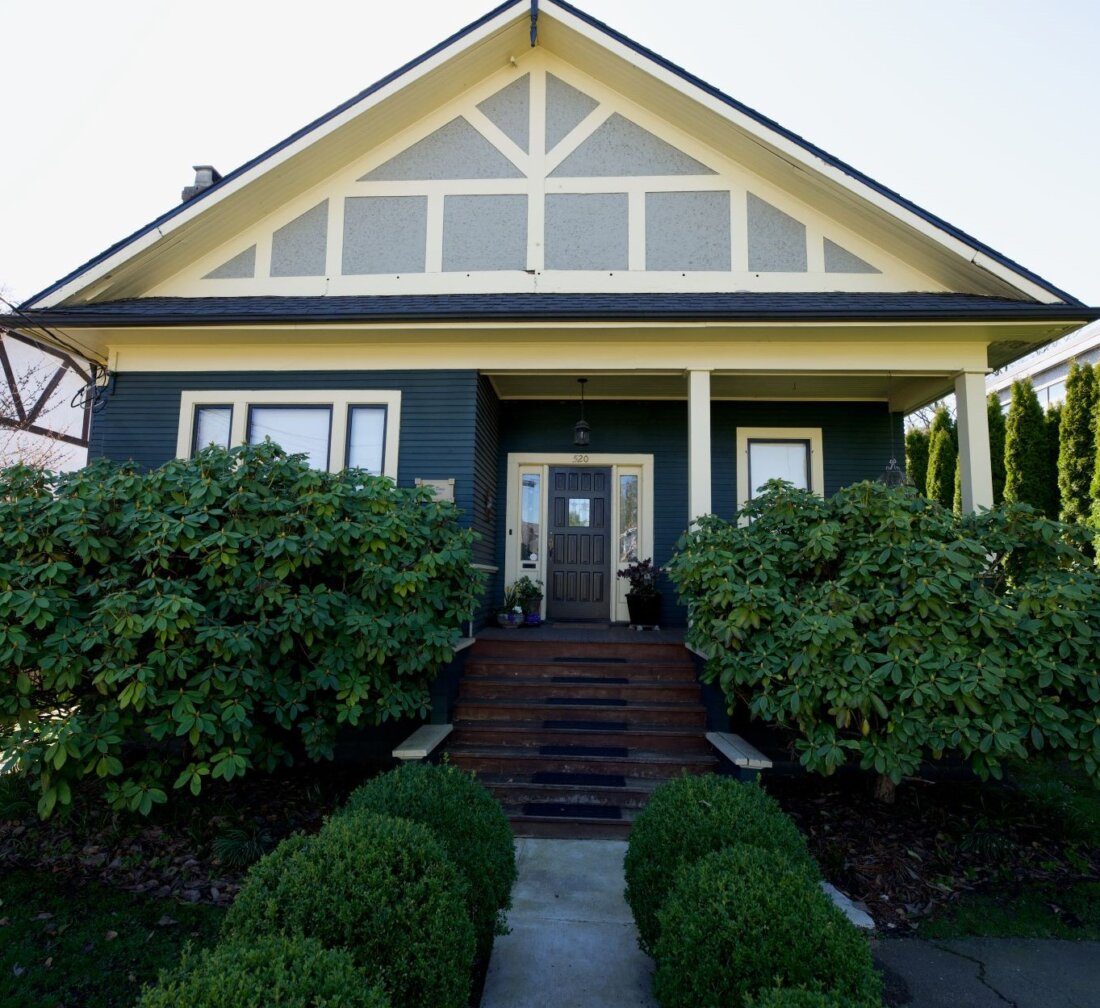 Arthur Davis House