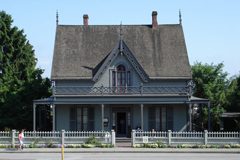 Irving House